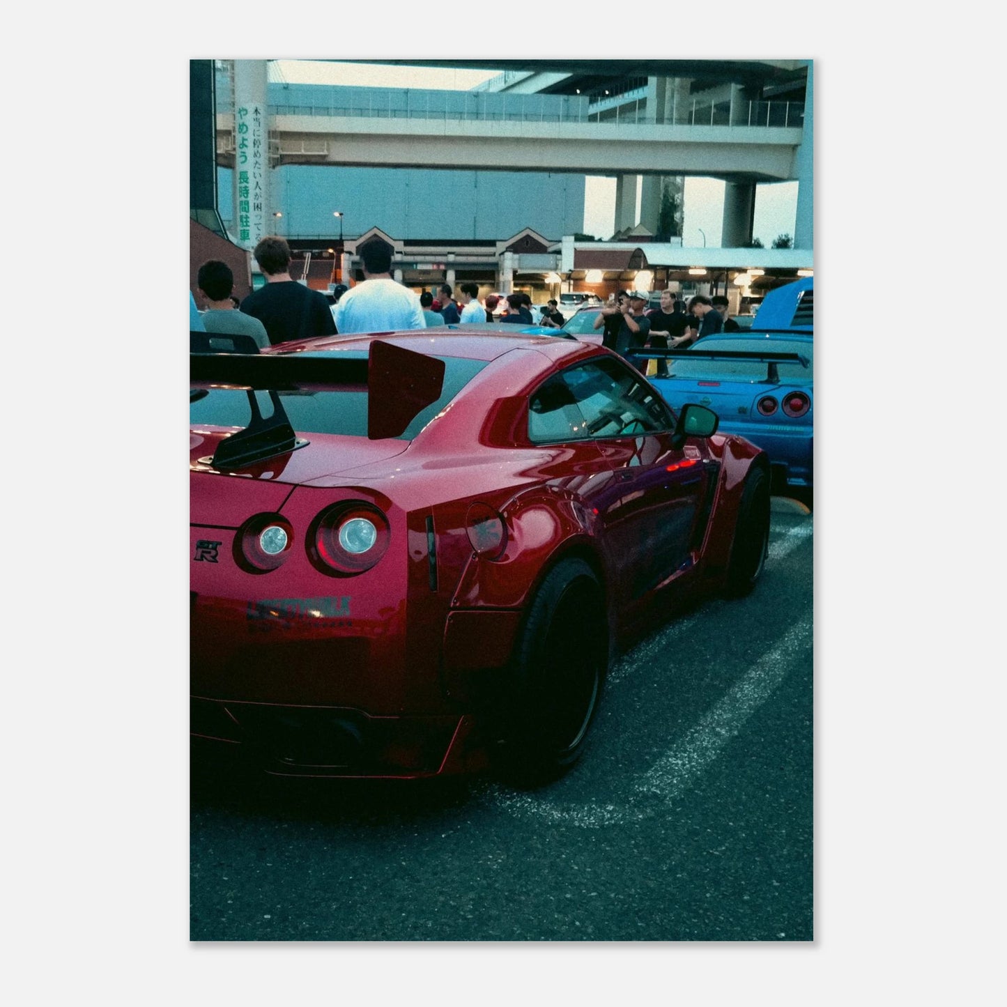 adc14113-2c65-4f07-9876-179db2411671